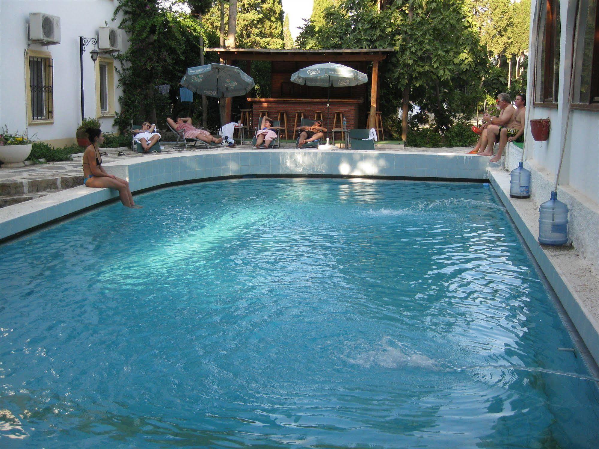 בודרום Bircan Hotel מראה חיצוני תמונה